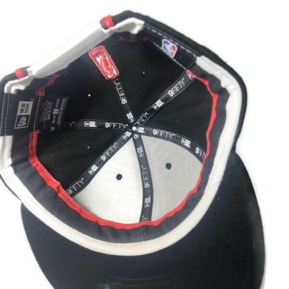 New Era Chicago Bulls Statement Edition 9FIFTY Snapback raised embroidered - Picture 6 of 6